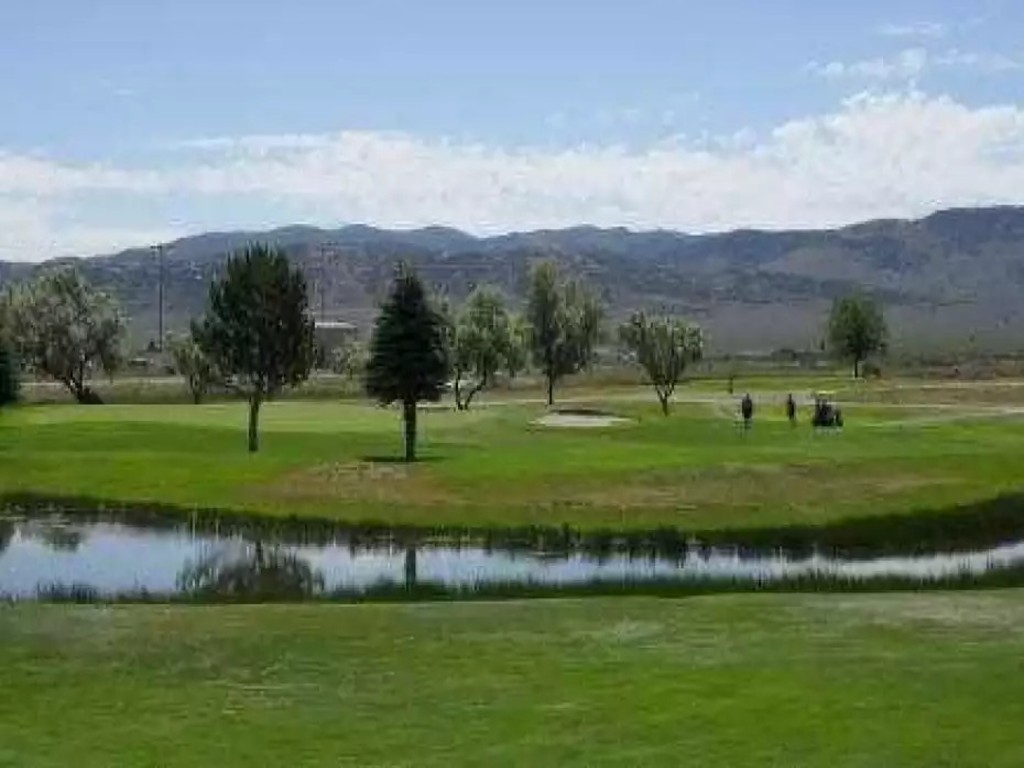 Park Inn, located near Chimney Rock Golf Course